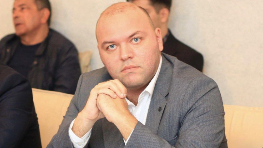 Hacibey Heyderli: “Sosial media sehifelerinin sebeb gosterilmeden silinmesi ciddi tehluke ve tehdid yaradir”