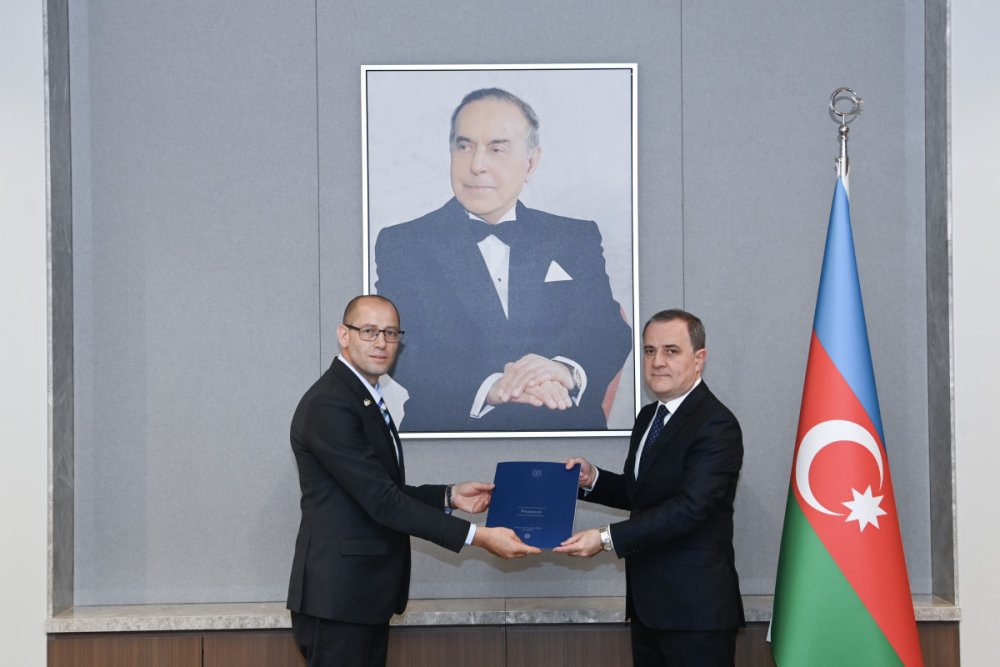 Ceyhun Bayramov Israilin yeni teyin olunmus sefiri ile gorusub