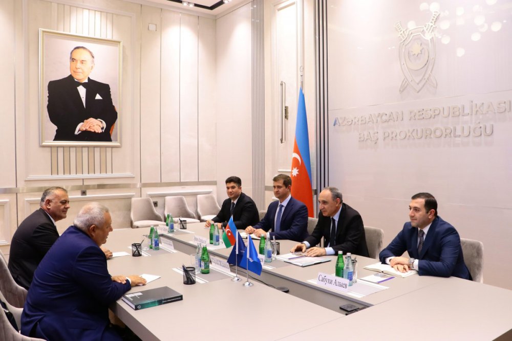 Kamran Eliyev MDB Bas Prokurorlarinin Elaqelendirme Surasinin Icraci katibini qebul edib