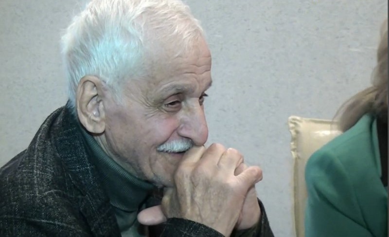 Arif Ebduloglu vefat etdi