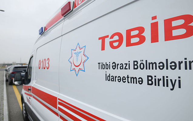 TEBIB: Asagi Guzdekde boya zavodunda yangina 7 tecili tibbi yardim briqadasi celb olunub