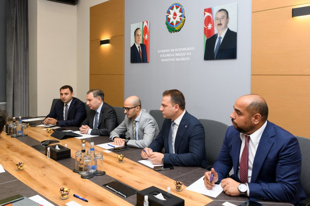 Azerbaycanda Koreya texnologiya sirketlerinin numayendeliklerinin acilmasi imkanlari muzakire edilib