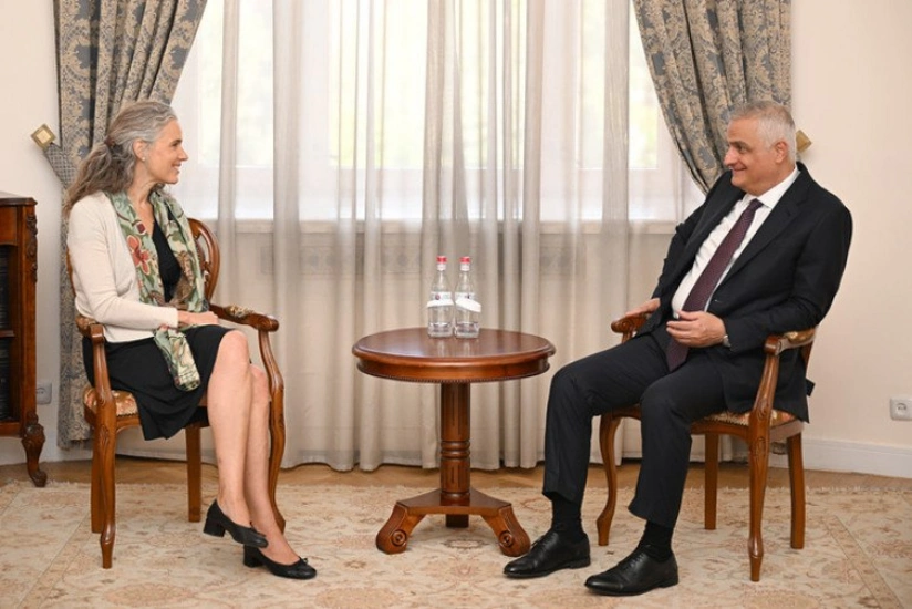 Ermenistan Bas nazirinin muavini AI resmisi ile Vasinqton razilasmalarini muzakire edib