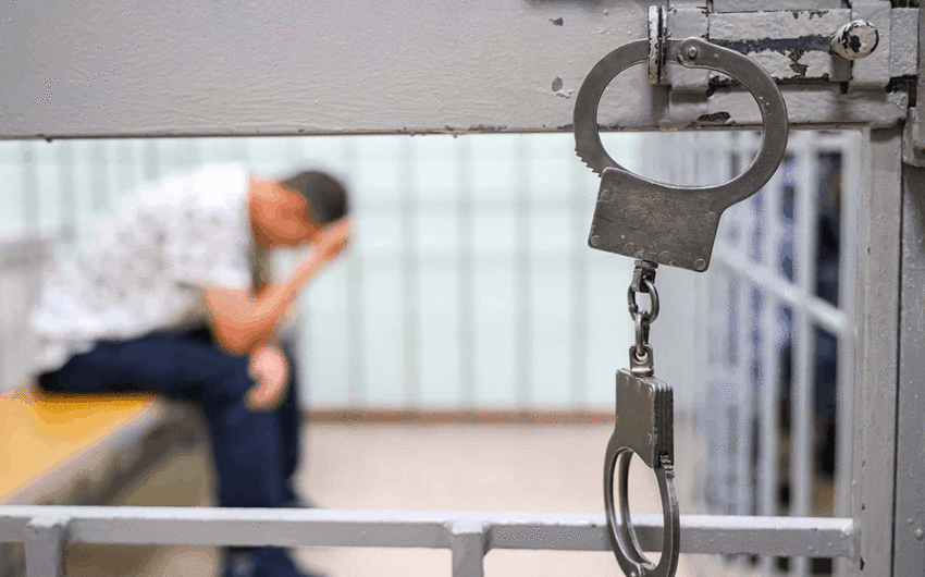 Bakida deleduzluq eden sexsler saxlanildi