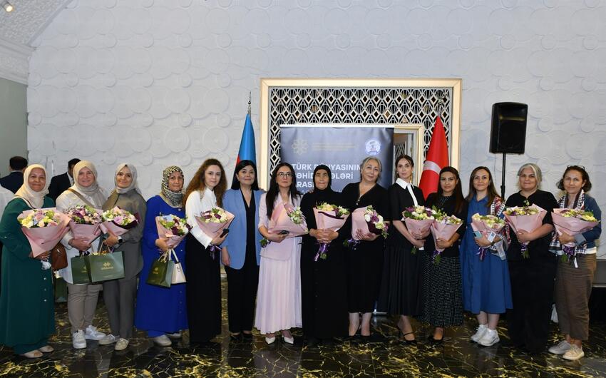 Azerbaycan ve Turkiye sehid aileleri arasinda qardasliq gorusu kecirildi - FOTO