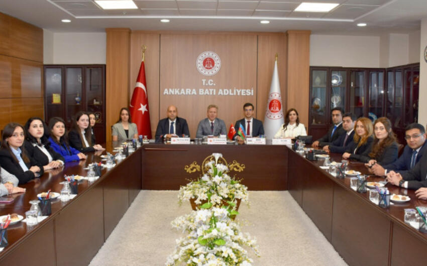 Hakimliye namizedler Turkiyede telim seferinde olublar - FOTO