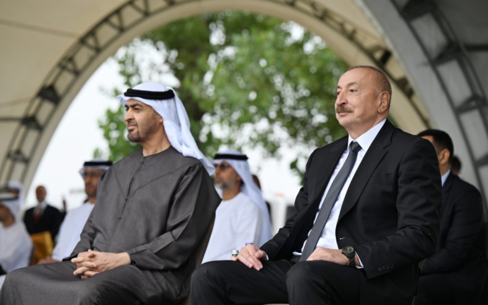 Liderler Cidir duzunde Qarabag atlarinin sousunu izlediler - FOTOLAR