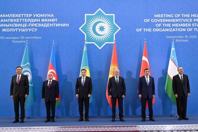 Biskekde TDT olkelerinin hokumet bascilarinin gorusu baslayib