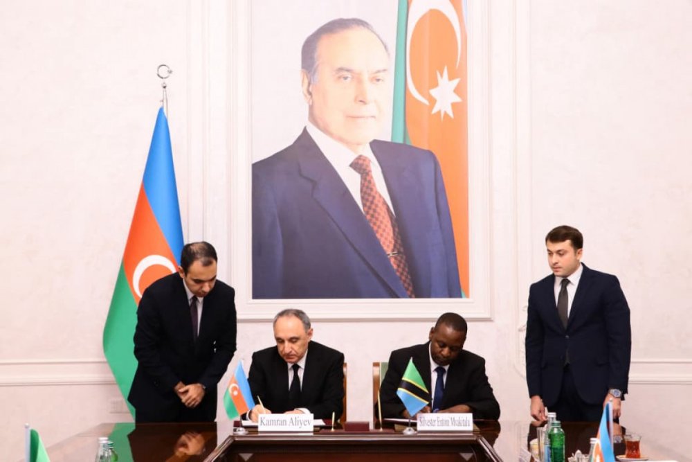 Tanzaniyanin Dovlet Prokurorlugunun direktoru Azerbaycanda seferdedir
