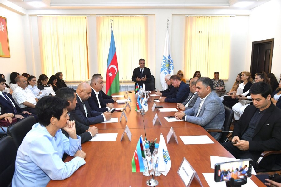 YAP Sebail rayon teskilatinda QHT-lerle gorus kecirilib - FOTOLAR