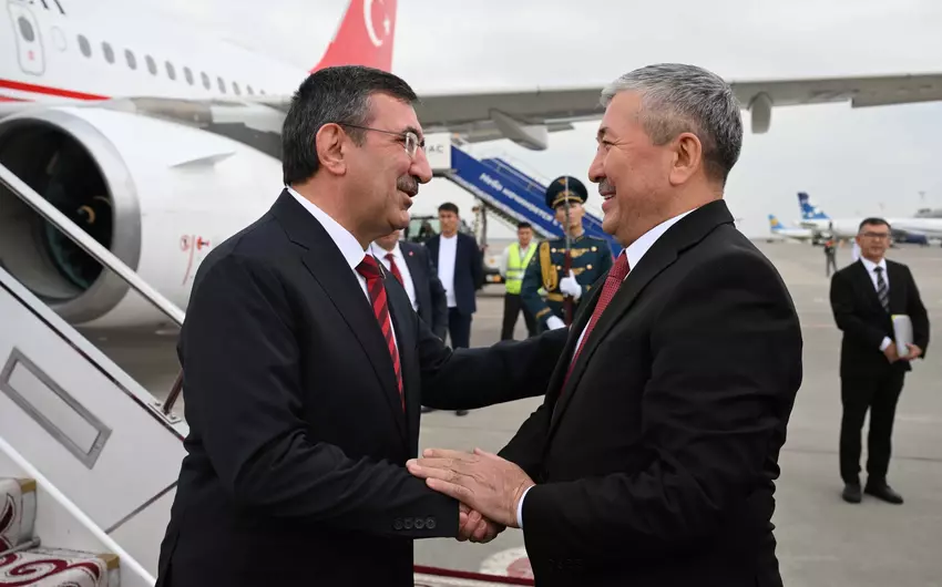 Turkiyenin vitse-prezidenti Qirgizistanda seferdedir