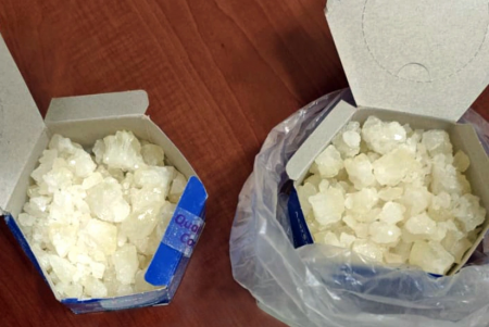 Sankt-Peterburqdan Genceye gelen Azerbaycan vetendasindan metadon goturulub