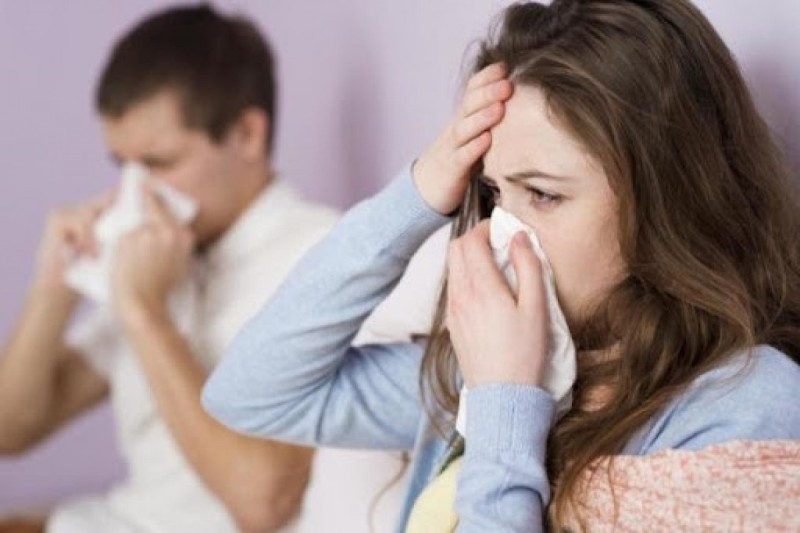 Sehiyye Nazirliyi virus infeksiyalari ile bagli ehaliye muraciet edib