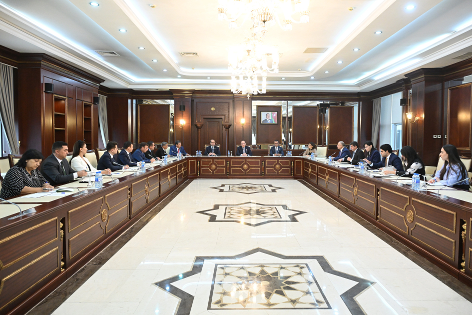 Parlamentin Sehiyye komitesinin payiz sessiyasi ucun is plani tesdiqlenib