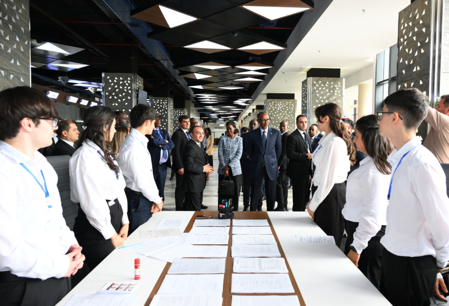 Ruanda Prezidenti “ASAN xidmet”de