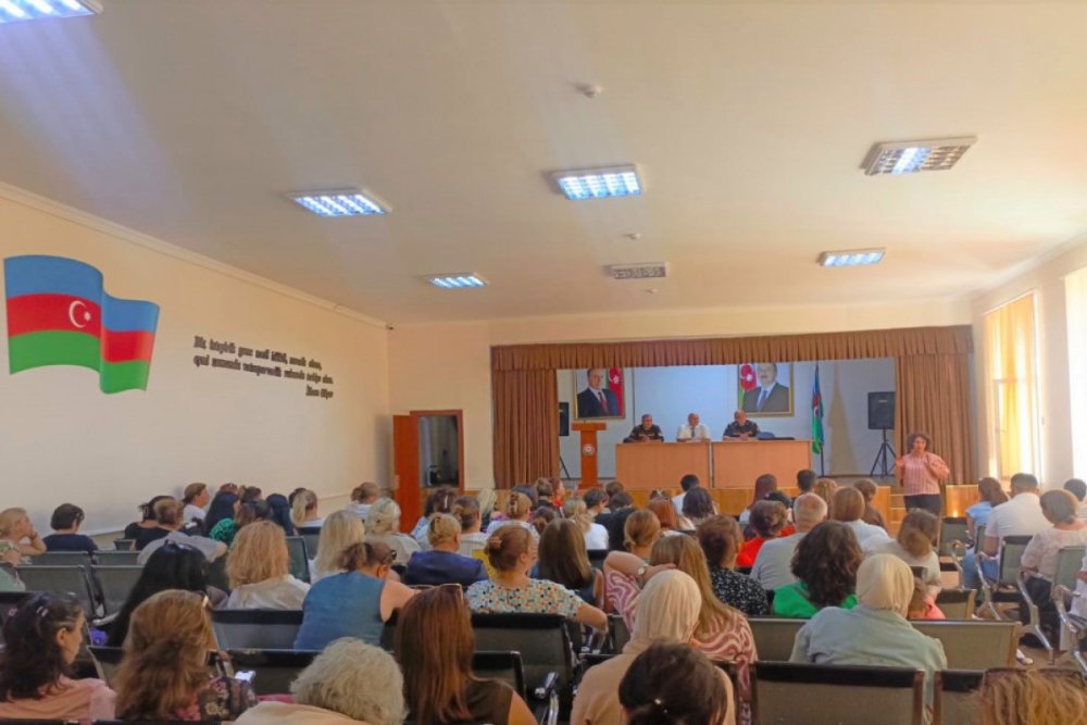 FHN-in Baki Regional Merkezi mulki mudafie kurslari kecirib