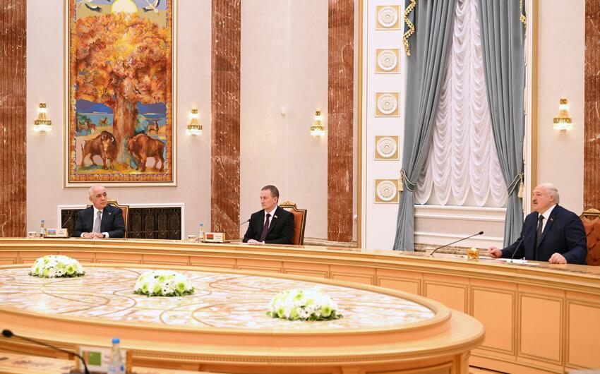 Eli Esedov Belarus Prezidenti Aleksandr Lukasenko ile gorusub