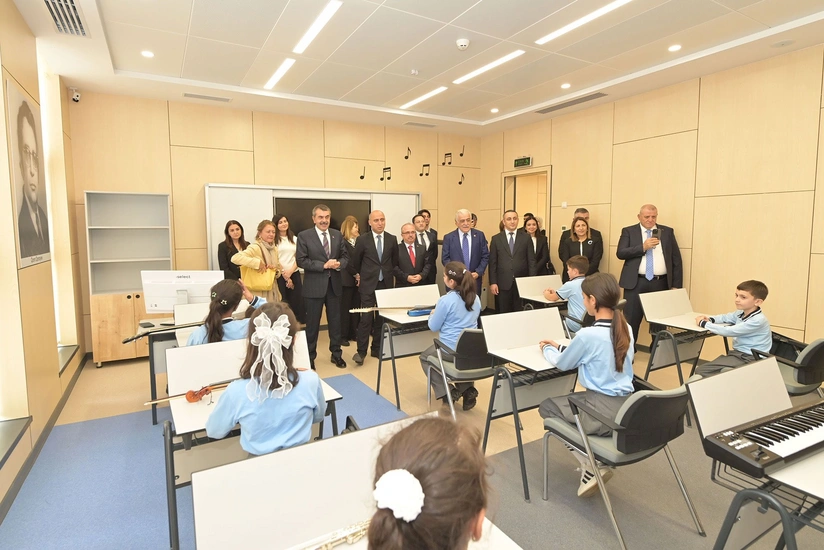 Turkiyenin milli tehsil naziri Qarabagda seferdedir