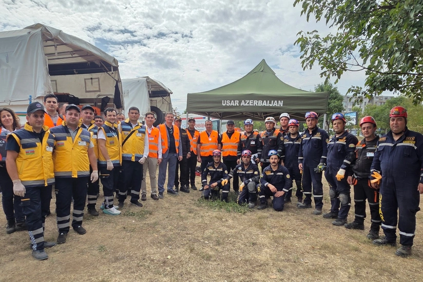 Azerbaycanin tibb iscileri NATO-nun teliminde istirak edib