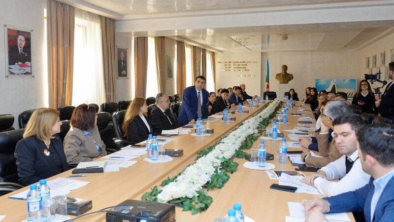 Mektebeqeder ve umumi tehsil uzre ictimai dinleme kecirildi