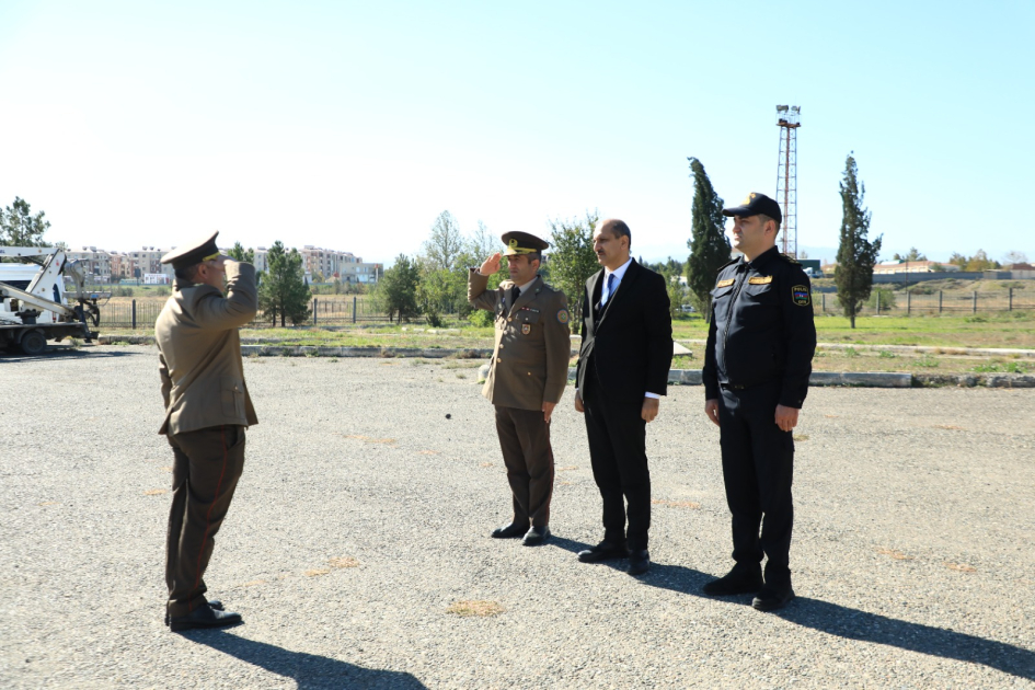 Gencede herbilesdirilmemis mulki mudafie quvvelerinin xeberdarliq ve toplanis uzre mesqi kecirilib