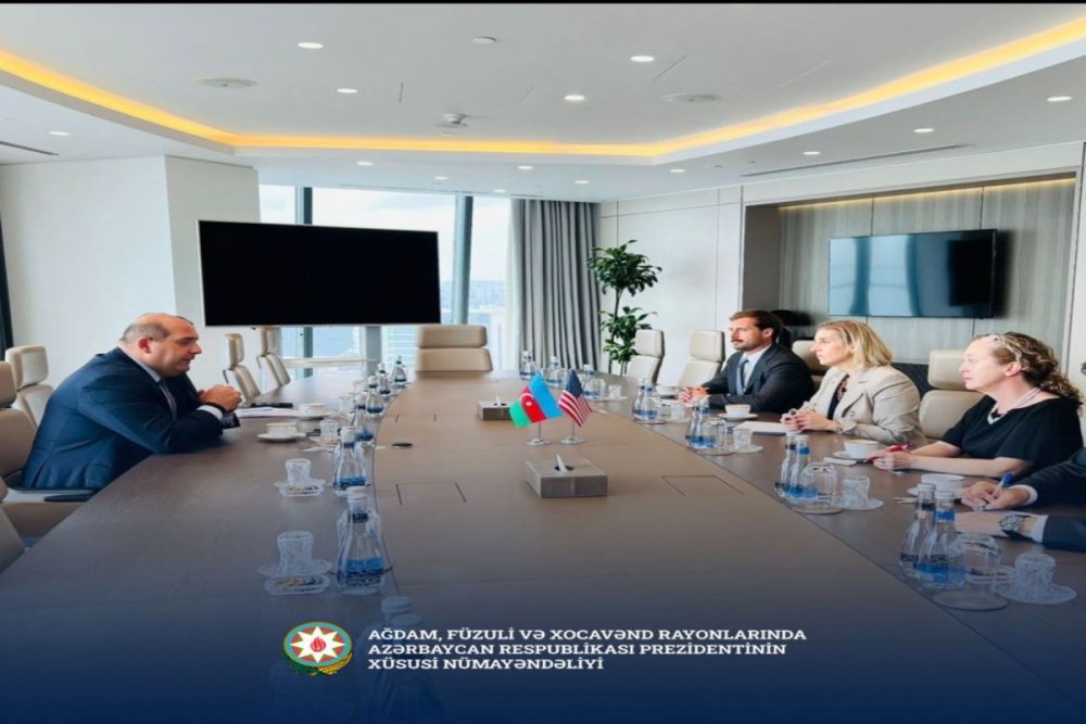 ABS-in muveqqeti isler vekili ile azad edilmis erazilerde emekdasliq imkanlari muzakire olunub