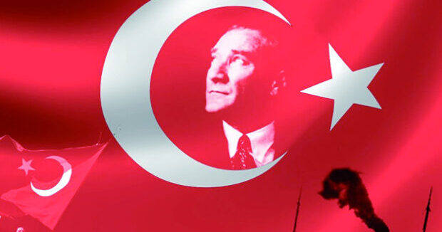 Turkiye Cumhuriyyeti 102 yasini qeyd edir