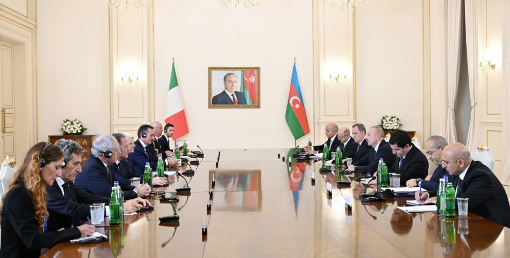 Enerji diplomatiyasinin zeferi