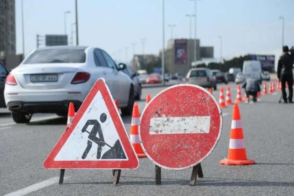 Azadliq meydaninin qarsisinda hereket mehdudlasdirilacaq