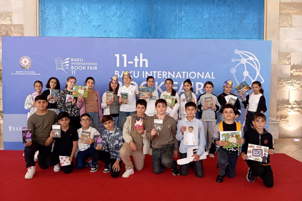 Paytaxt mekteblileri XI Baki Beynelxalq Kitab Sergisinde