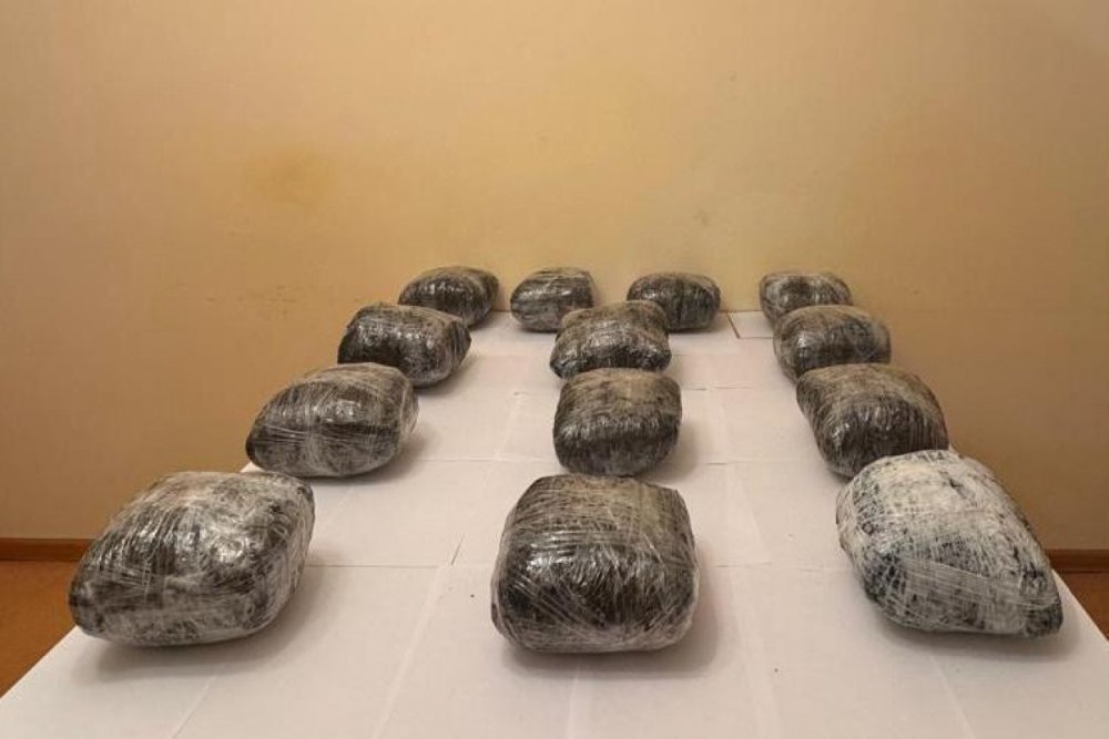 Irandan getirilen 14 kq narkotik askarlanib, 2 nefer tutulub- FOTO