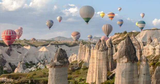 Kapadokyanin Ortahisar kendi 2025-ci ilde dunyanin en gozel kendleri siyahisina daxil edildi – FOTOLAR