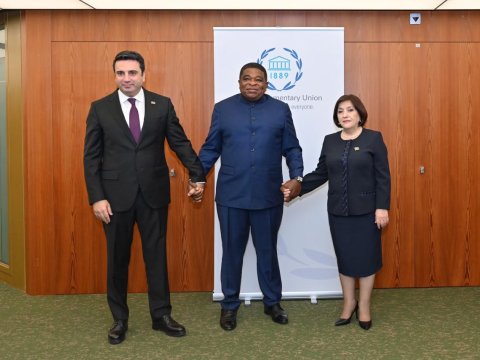 Alen Simonyan Sahibe Qafarova ile gorusunu musbet qiymetlendirib