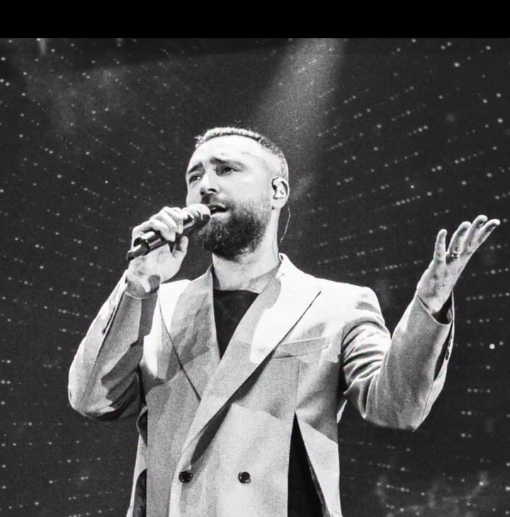 Azad Sabanov efsanevi hite yeni nefes verdi - VIDEO