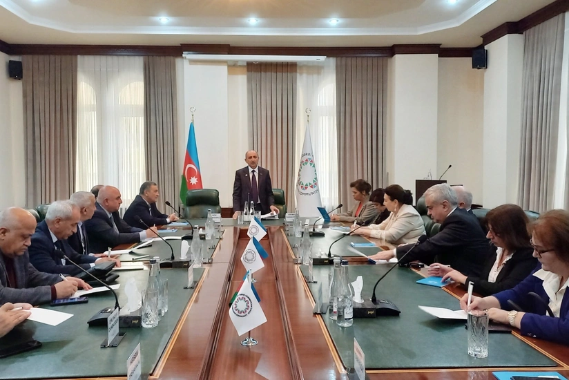 Qerbi Azerbaycanla bagli materiallarin xarici dillerde genis tebligi teklif edilib