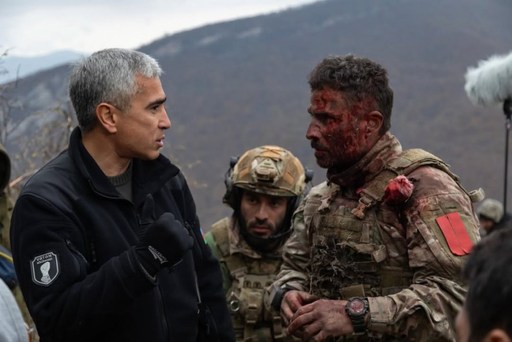 Veten muharibesinden behs eden &quot;44&quot; filminin cekilisleri basa catib - FOTO