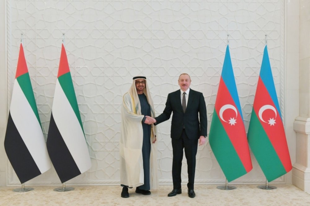 Prezident Ilham Eliyev Mehemmed bin Zayed Al Nehyana tebrik unvanlayib
